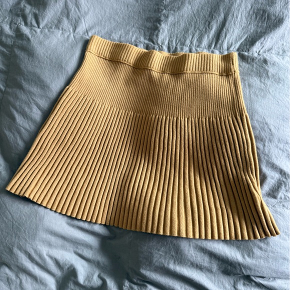 Aerie Two-Piece Ribbed Set - Picture 7 of 10